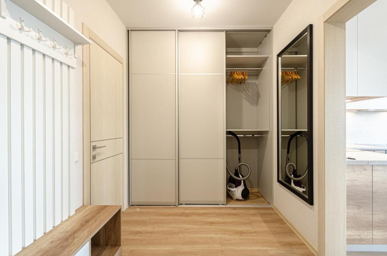 1190Г Cozy apartment nearby with Central Railway Station Киев Экстерьер фото